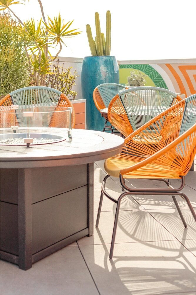 Фото The Shay, a Destination by Hyatt Hotel