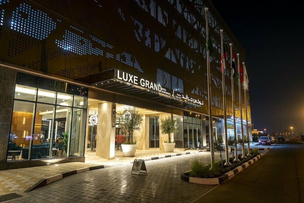 Hotel Luxe Grand Hotel Apartments, Sharjah, photo