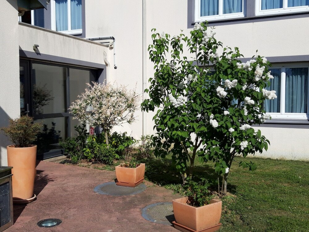 Фото The Originals City, Hôtel La Terrasse, Tours Nord