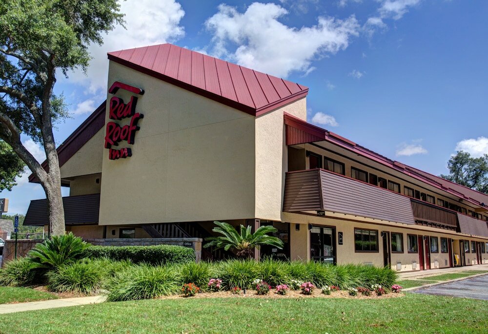 Фото Red Roof Inn Pensacola – I-10 at Davis Highway