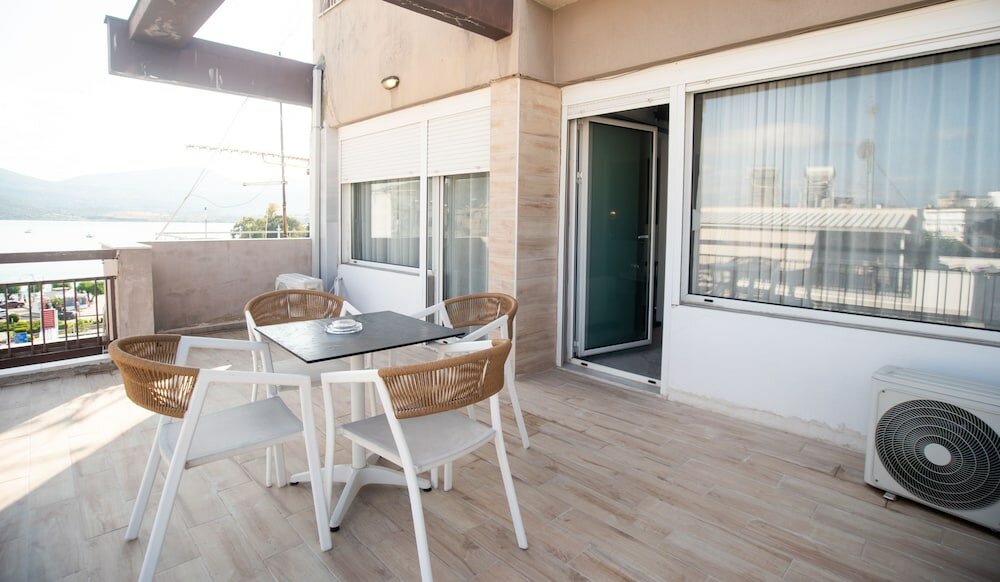 Фото John's Hotel