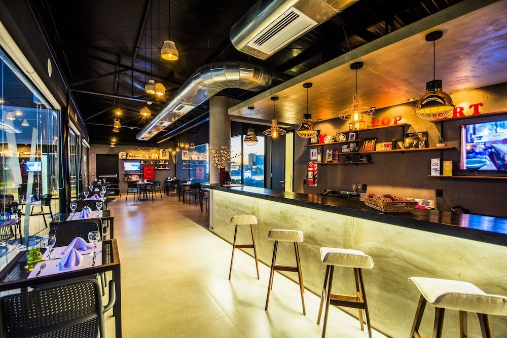 Фото Five Hotel & Residences