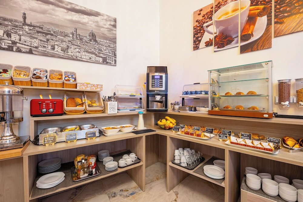 Фото Lilium Hotel