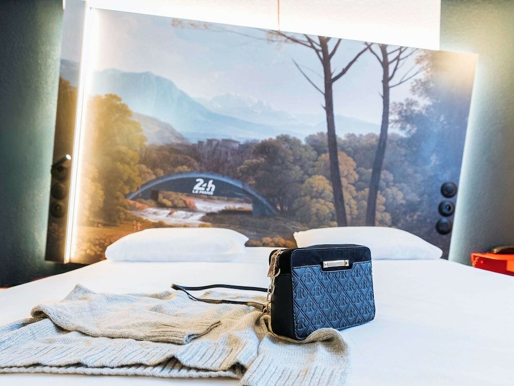 Фото Ibis Styles Le Mans Centre Gare