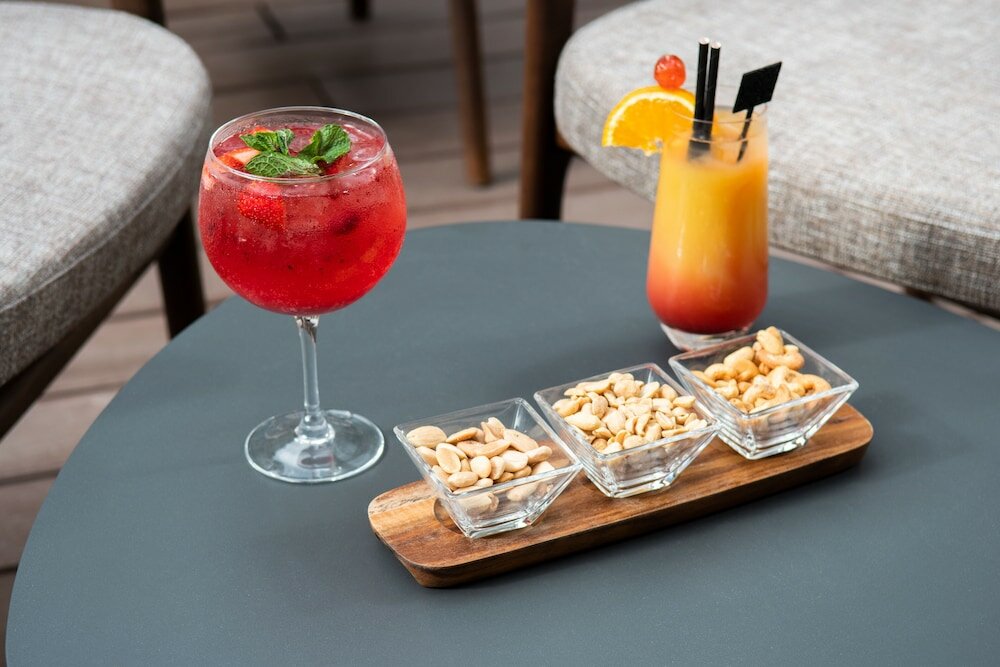 Фото Sana Metropolitan Hotel