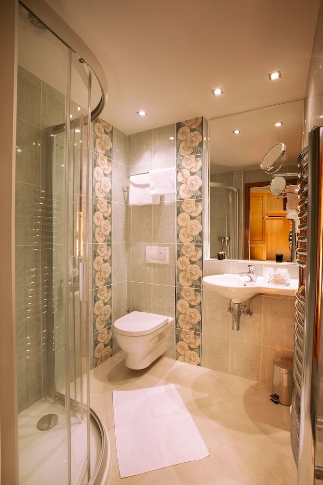 Фото Green Garden Hotel