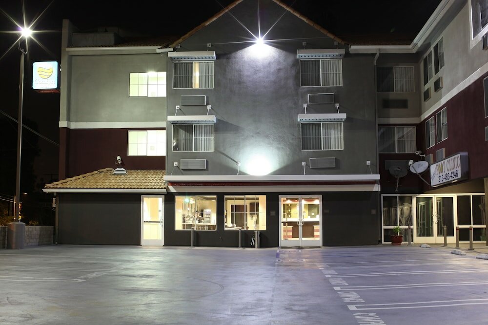 Фото Comfort Inn Los Angeles near Hollywood