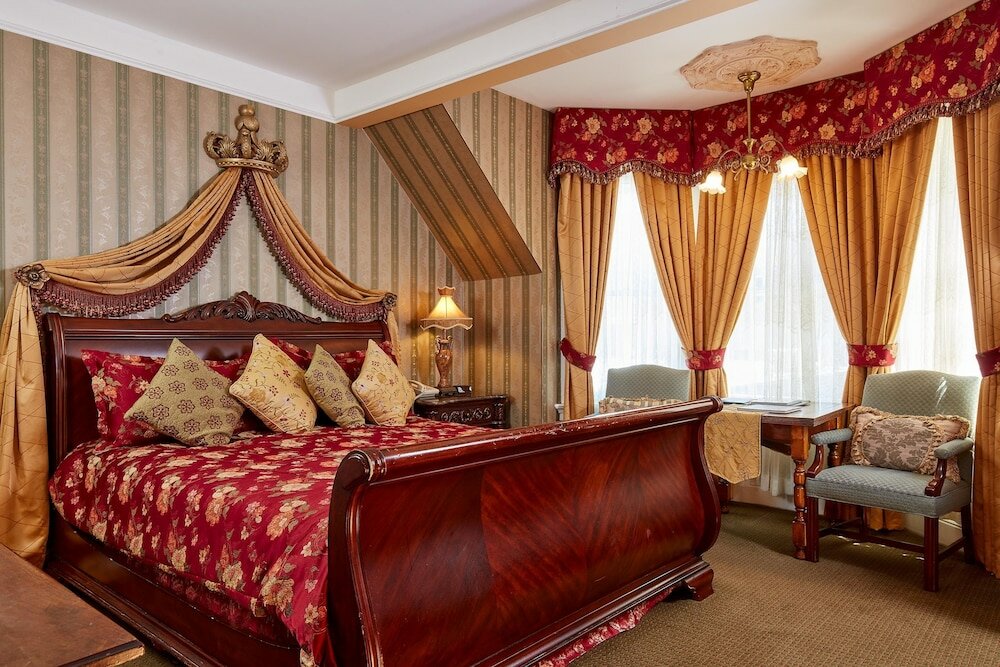 Фото Queen Anne Hotel