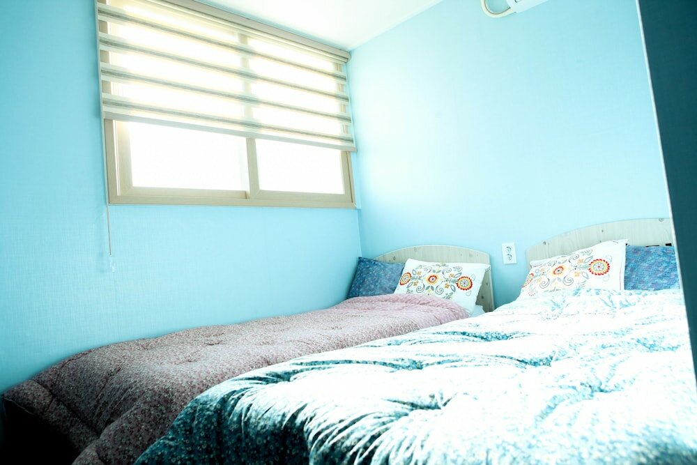 Фото Well Plus Bnb Guest House