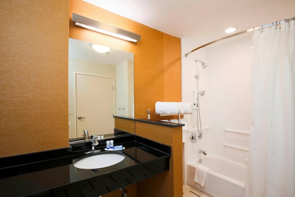 Фото Fairfield Inn & Suites El Paso Airport