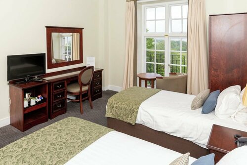 Внешний вид отеля Cumbria Grand Hotel в Грэндж-овер-Сэндсе, фото 2