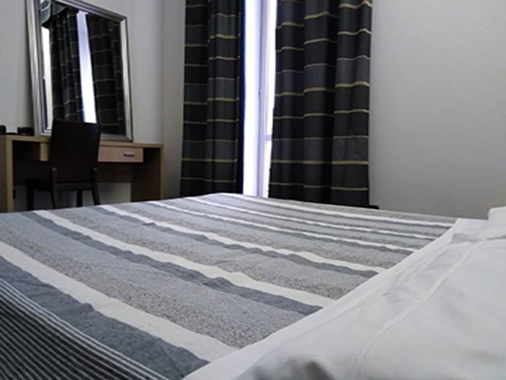 Фото M&j Place Hostel Rome