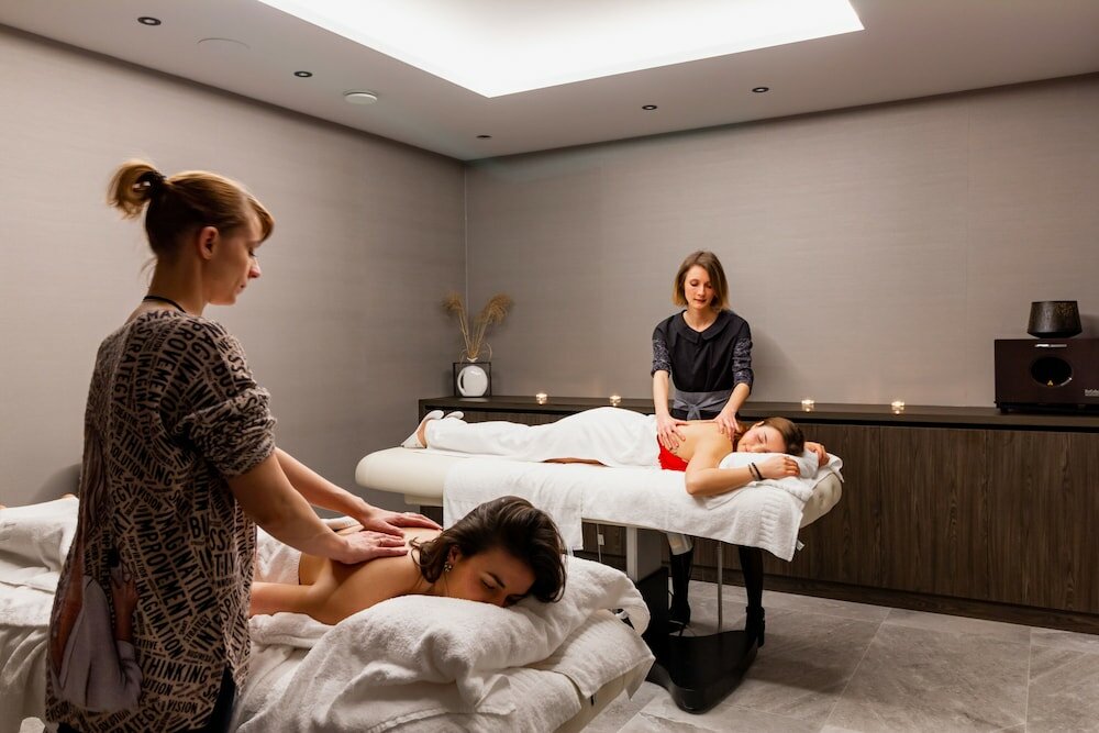 Фото Van Der Valk Hotel Mons Congres