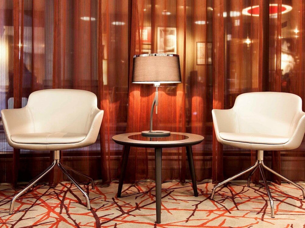 Фото ibis Edinburgh Centre South Bridge  Royal Mile