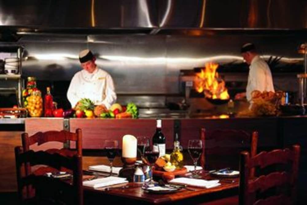 Фото Rendezvous Heritage Hotel Queenstown