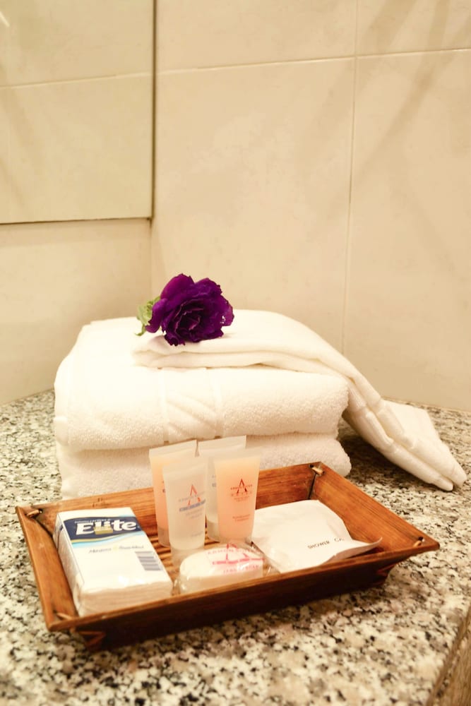 Фото Armon Suites Hotel