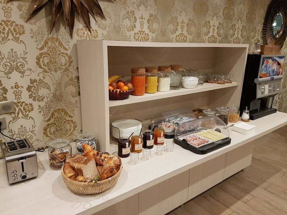 Фото The Originals Boutique, Hôtel Danieli, Avignon