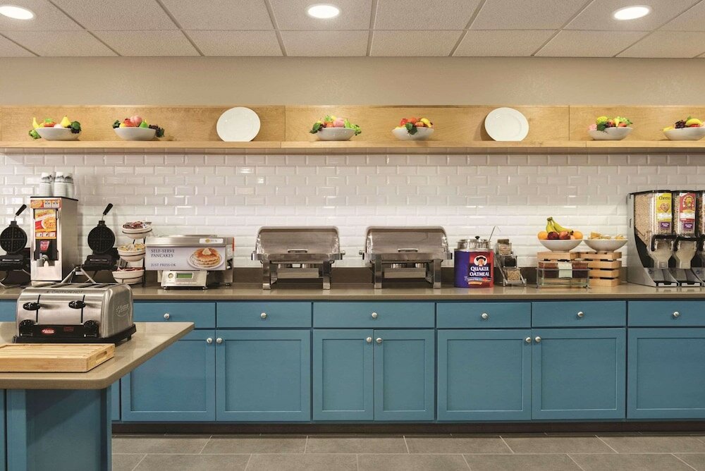 Фото Country Inn & Suites by Radisson, Coralville, Ia