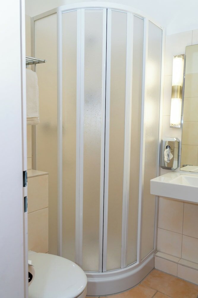 Фото Hotel Lumen am Hauptbahnhof