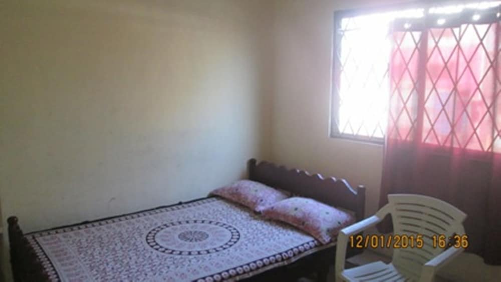 Фото St. Antonys Lodge Ernakulam Market