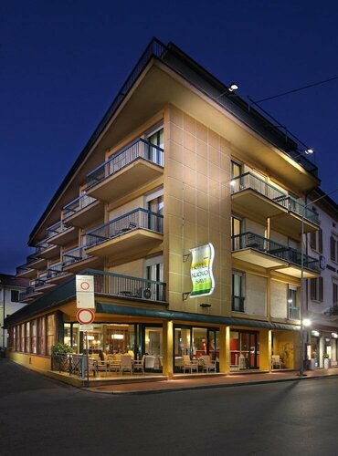 Внешний вид отеля Hotel Nuovo Savi в Монтекатини-Терме, фото 1