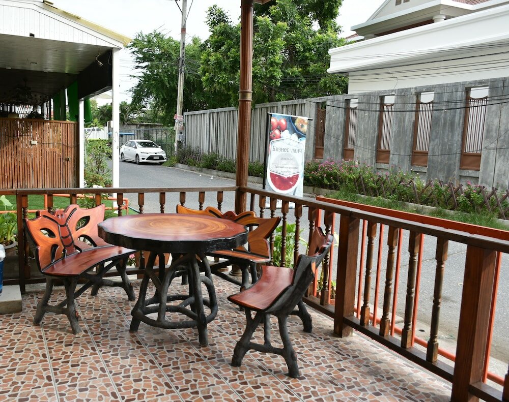 Фото Jardin Hotel