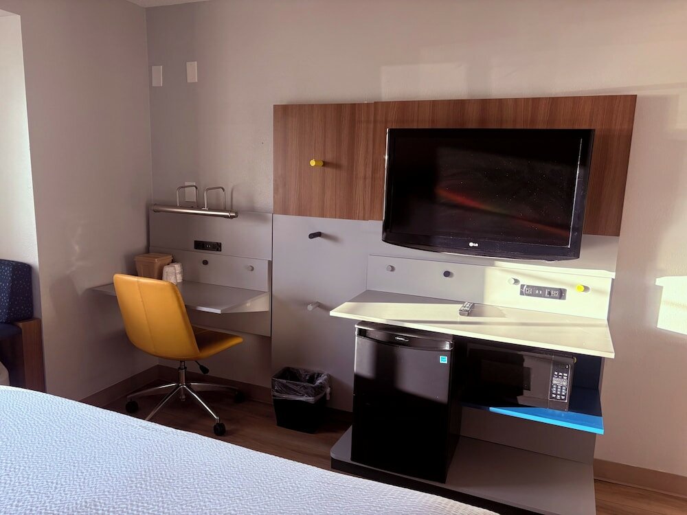 Фото Microtel Inn by Wyndham Denver