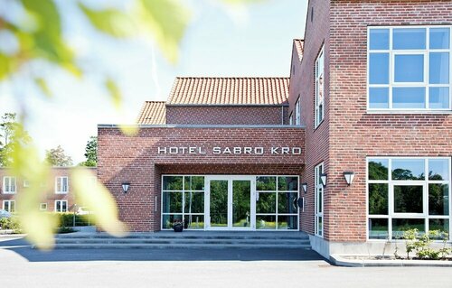 Гостиница Montra Hotel Sabro Kro в Центральной Ютландии
