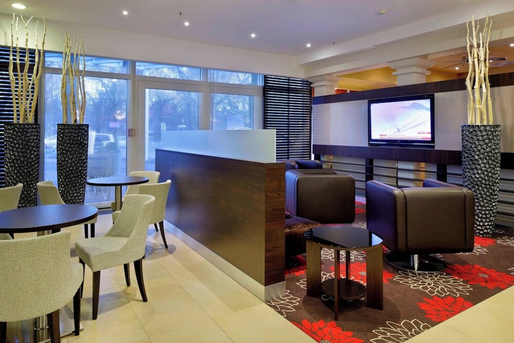 Фото Courtyard by Marriott Hannover Maschsee