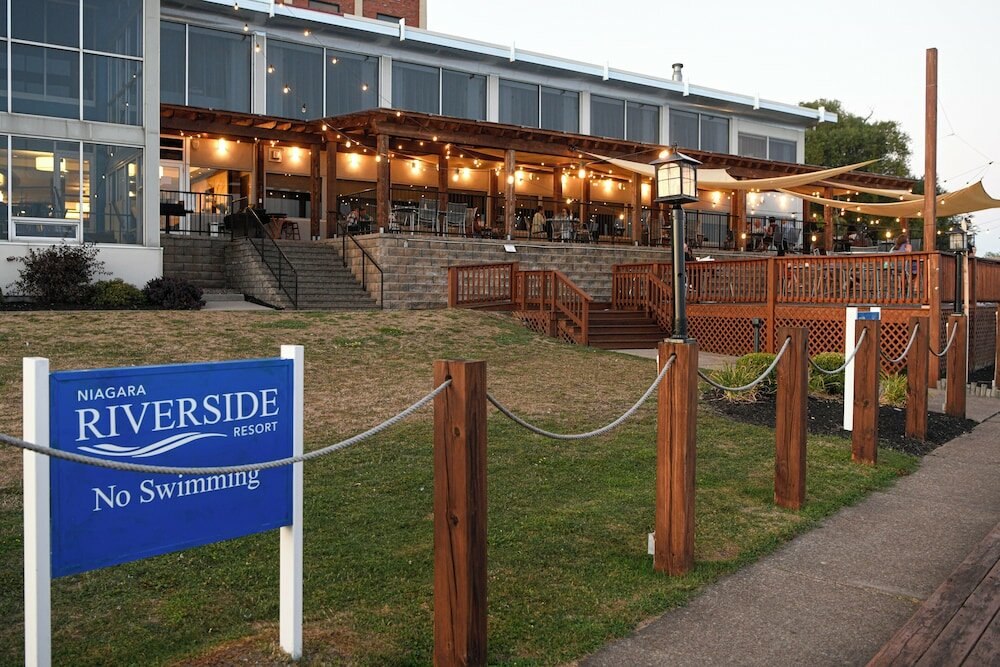 Фото Niagara Riverside Resort, Bw Premier Collection