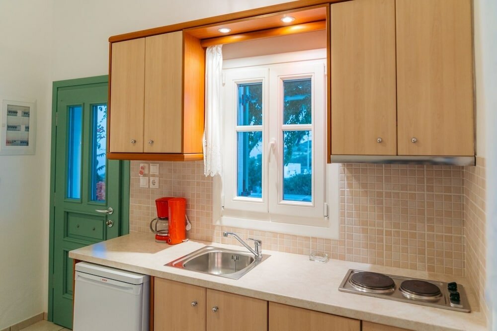 Фото Rooms & Apartments Archontou