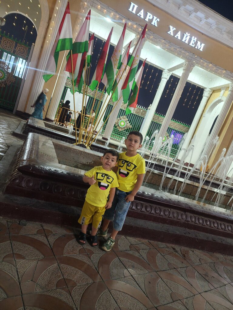 Парк аттракционов Столичный парк аттракционов Хайям, Душанбе, фото