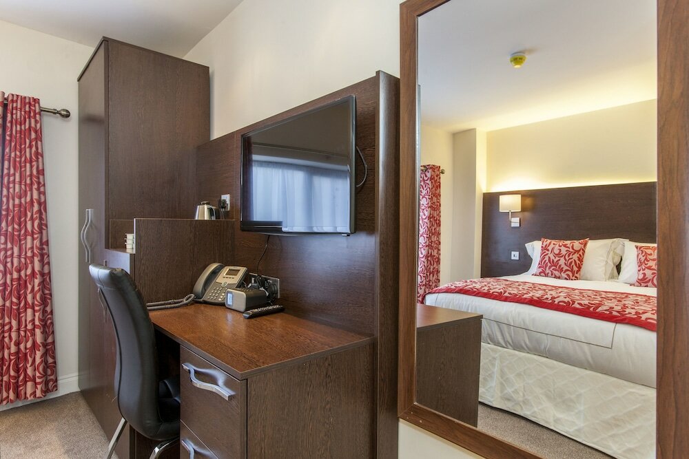 Фото Отель Shepherds Bush London