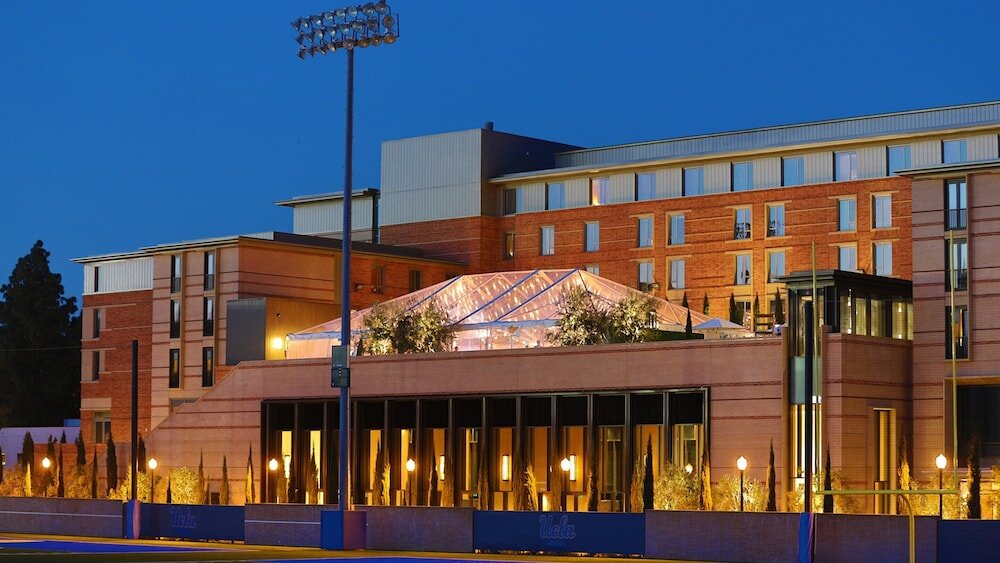 Фото UCLA Luskin Conference Center