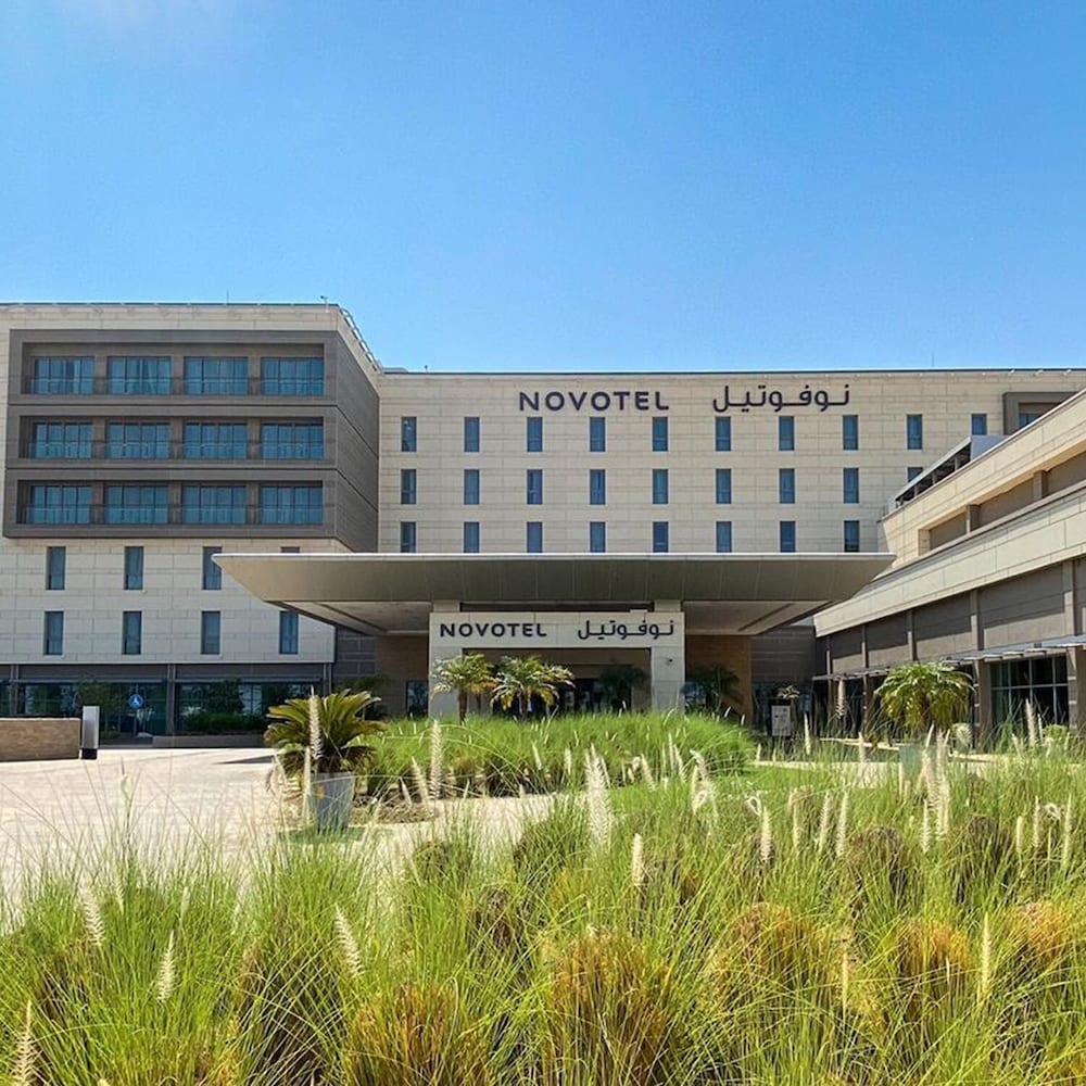 Фото Novotel Muscat Airport