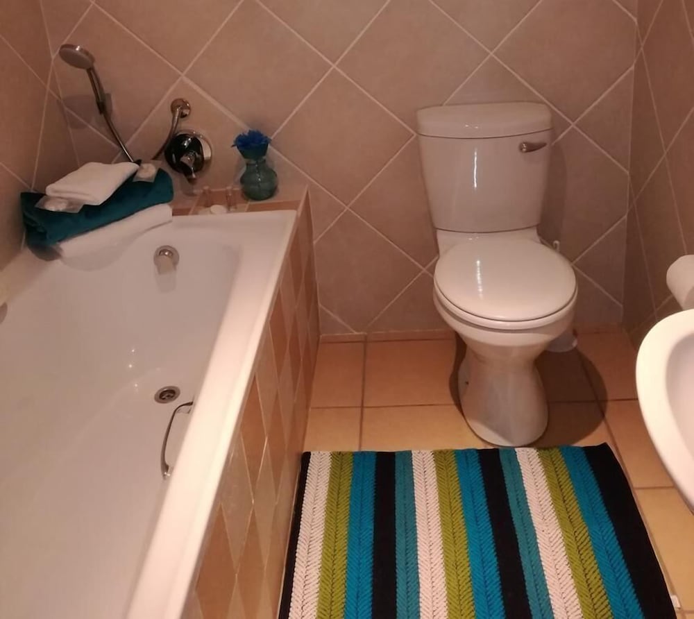 Фото King Guest Lodge