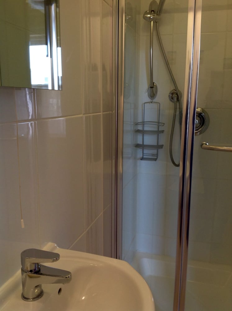 Фото By The Sea Bed and Breakfast