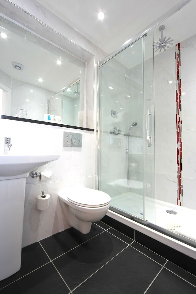 Фото Gresham Belson Hotel