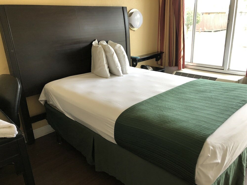 Фото Hotel Bel-Air Orlando