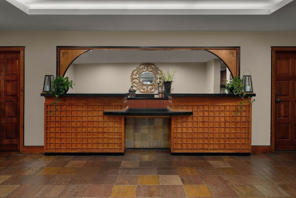 Фото Larkspur Landing South San Francisco - An All-Suite Hotel