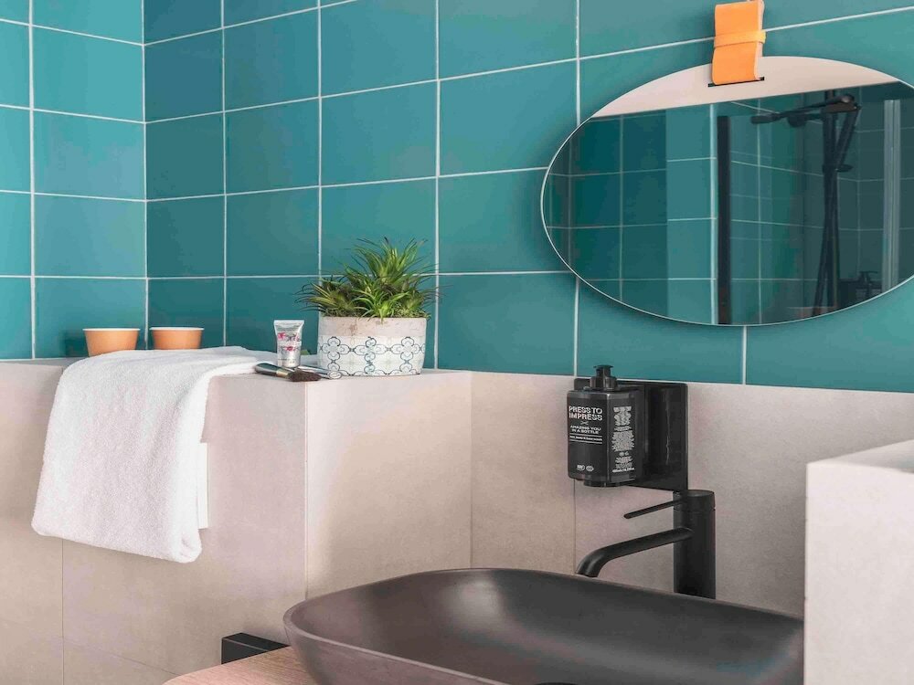 Фото Ibis Styles Paris Montmartre North Hotel