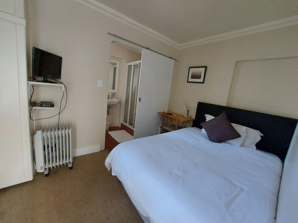 Фото Newlands Guest House