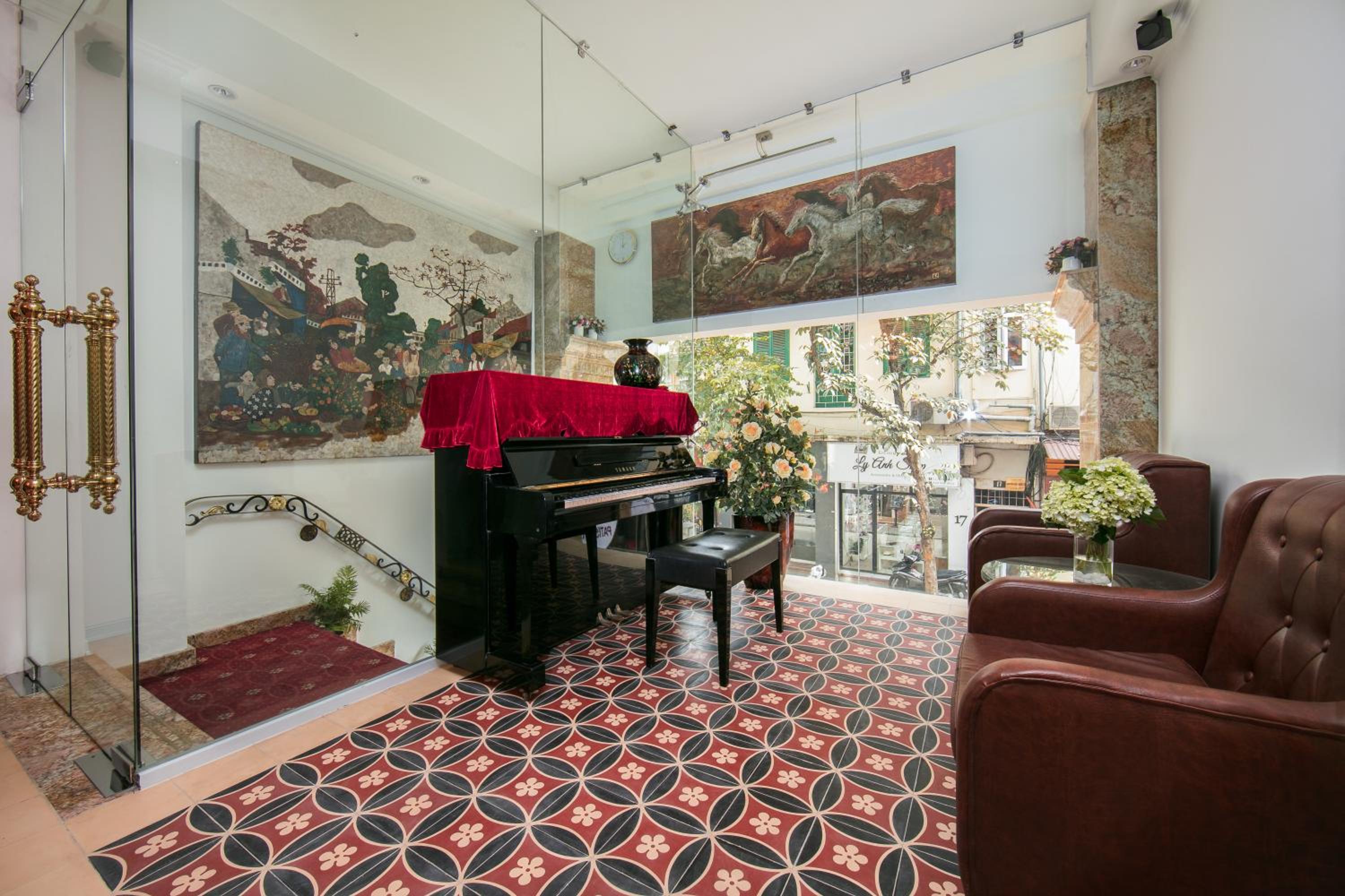 Фото The Noble Swan Hotel & SPA