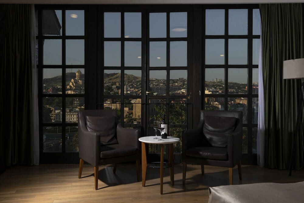 Фото Citadel Narikala Hotel 
