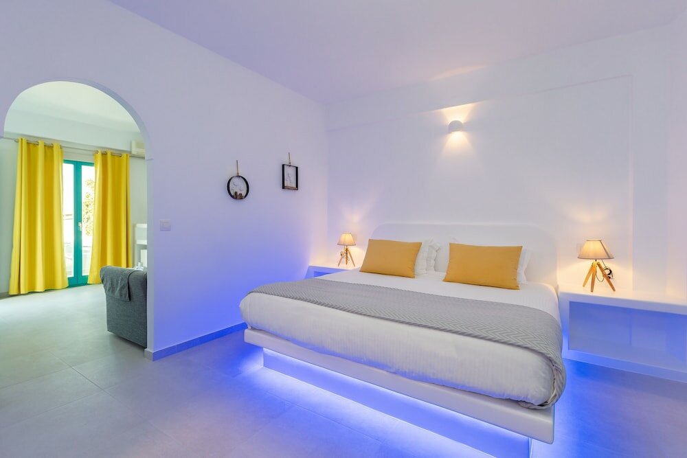 Фото Hotel Nikolas