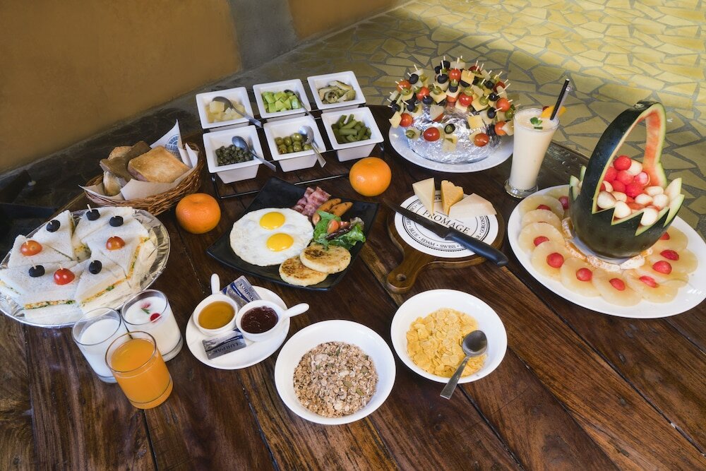 Фото Hotel Roadhouse