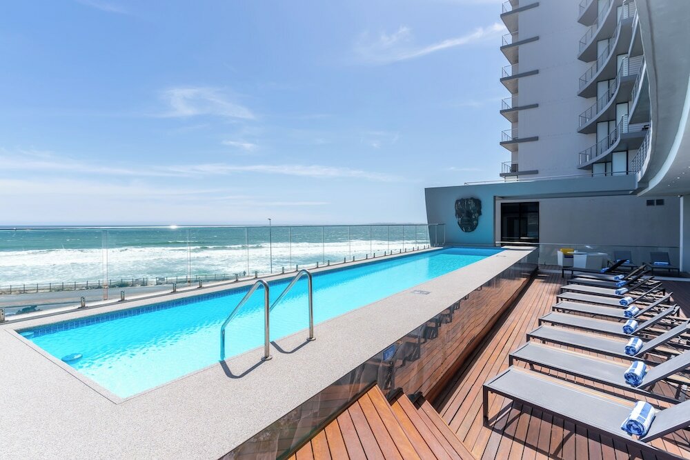 Фото Blaauwberg Beach Hotel