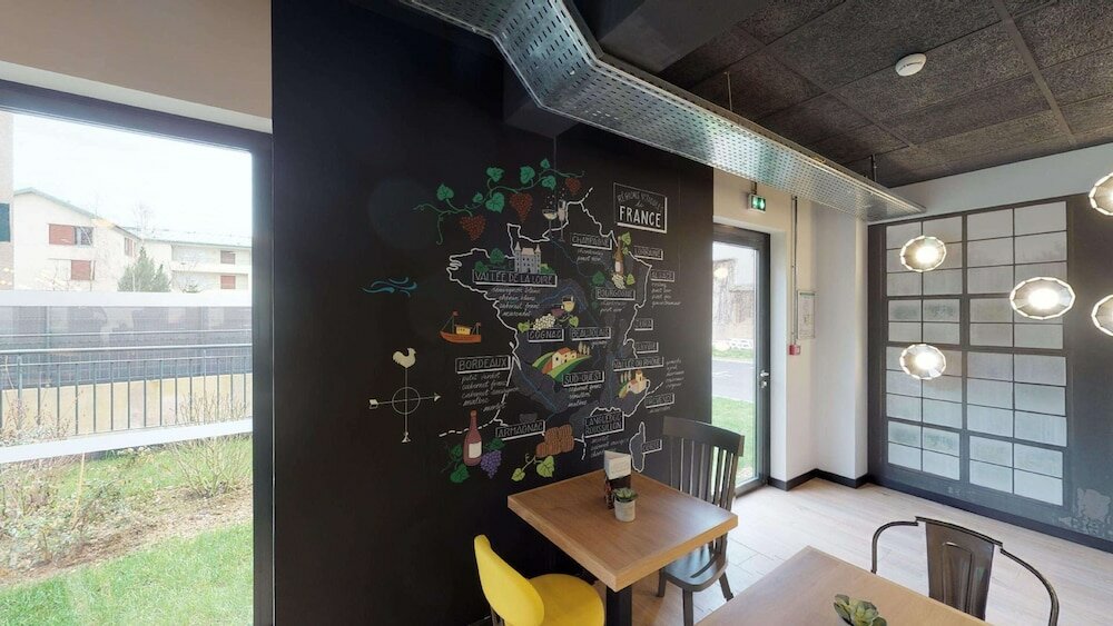 Фото Campanile Fontainebleau