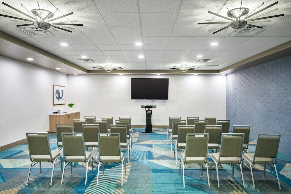 Фото Best Western Premier Hotel at Fisher's Landing