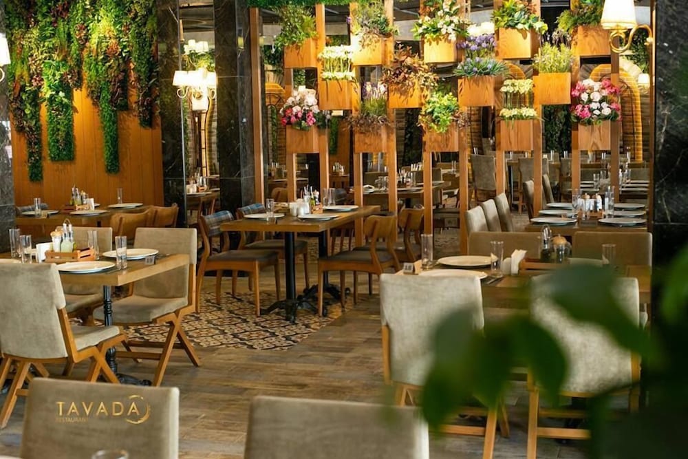 Фото Theatrum Hotel Baku